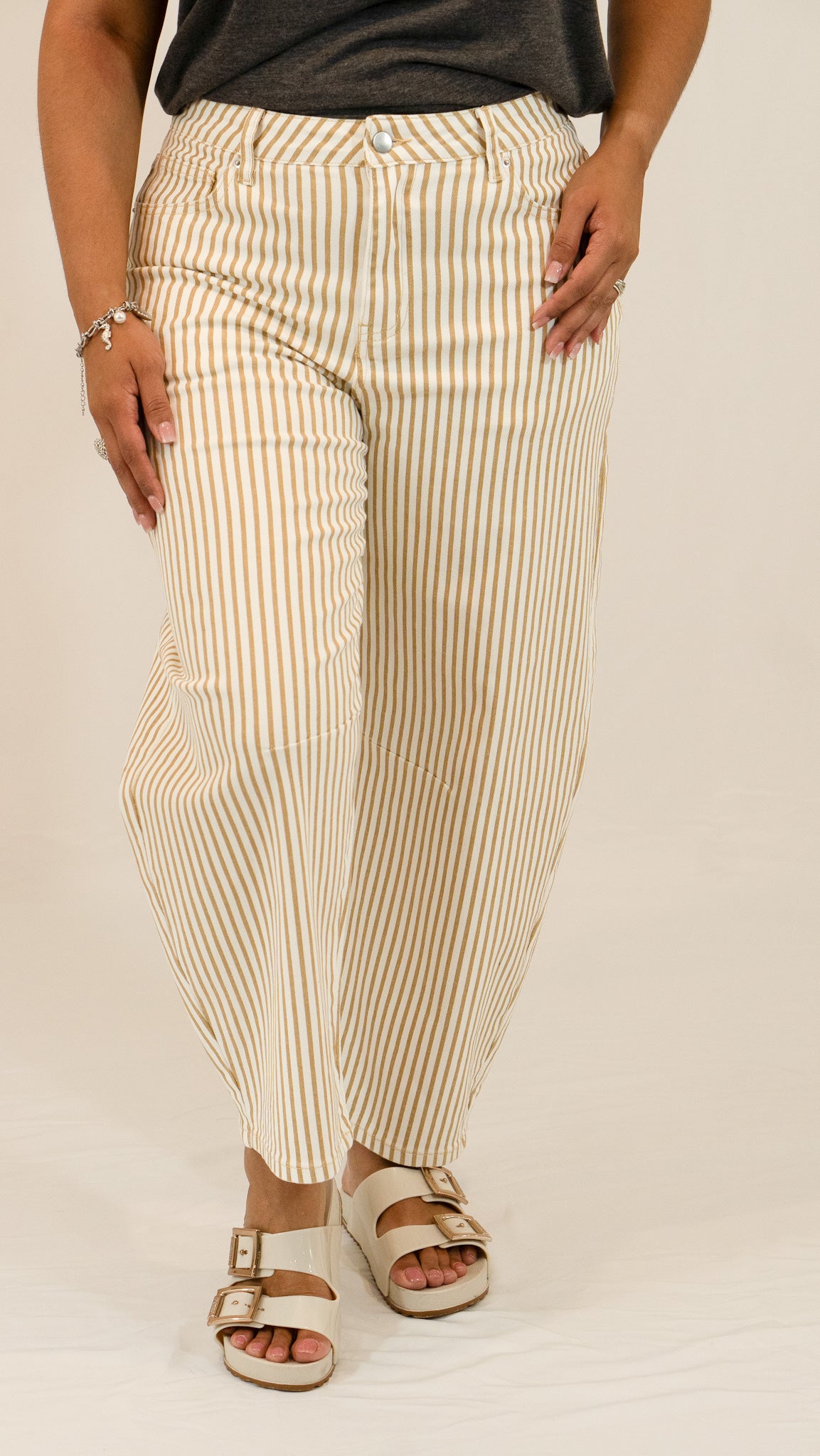 Stripe Casual Barrel Jeans