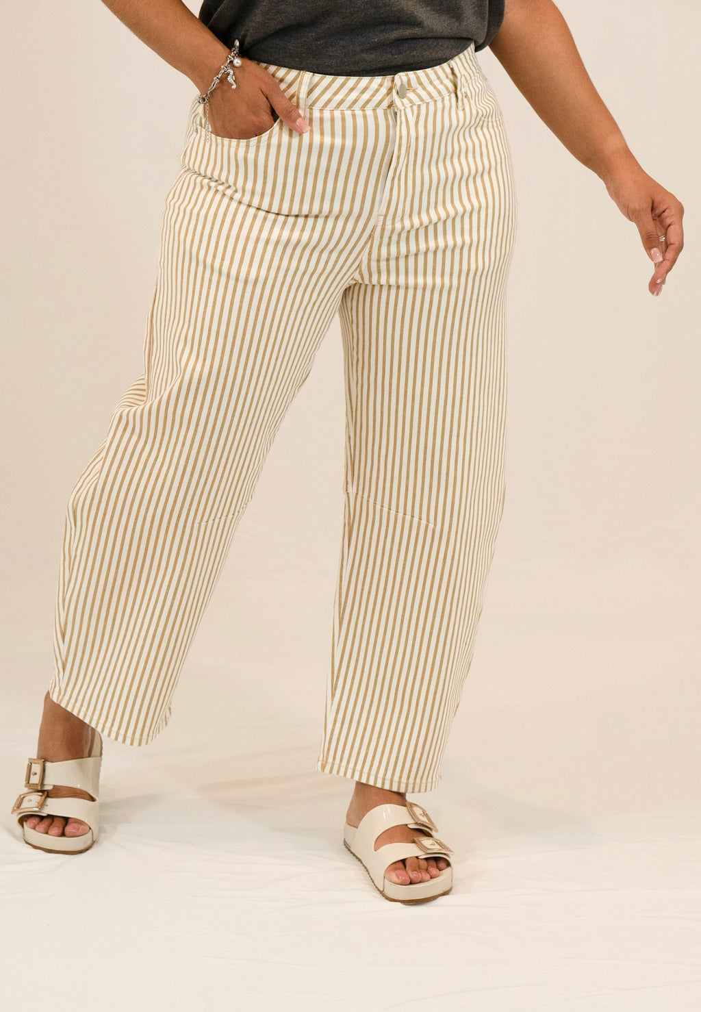 Stripe Casual Barrel Jeans