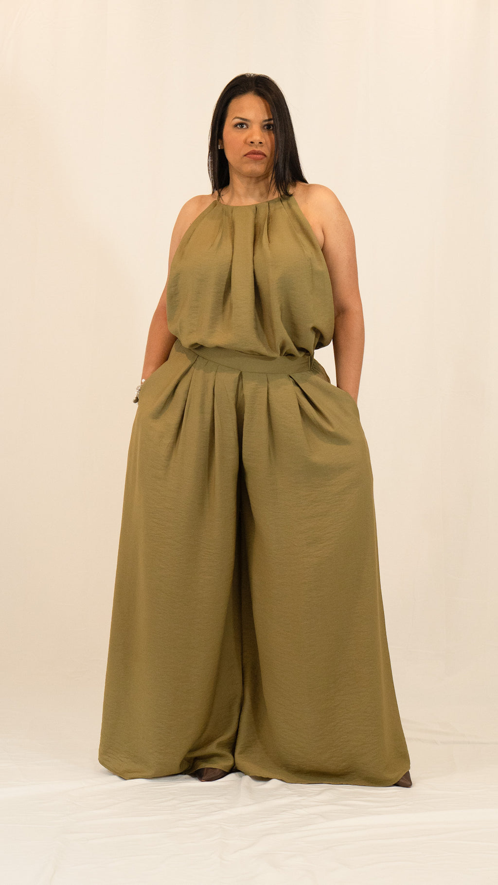 Aurora's Pant Set / Olive