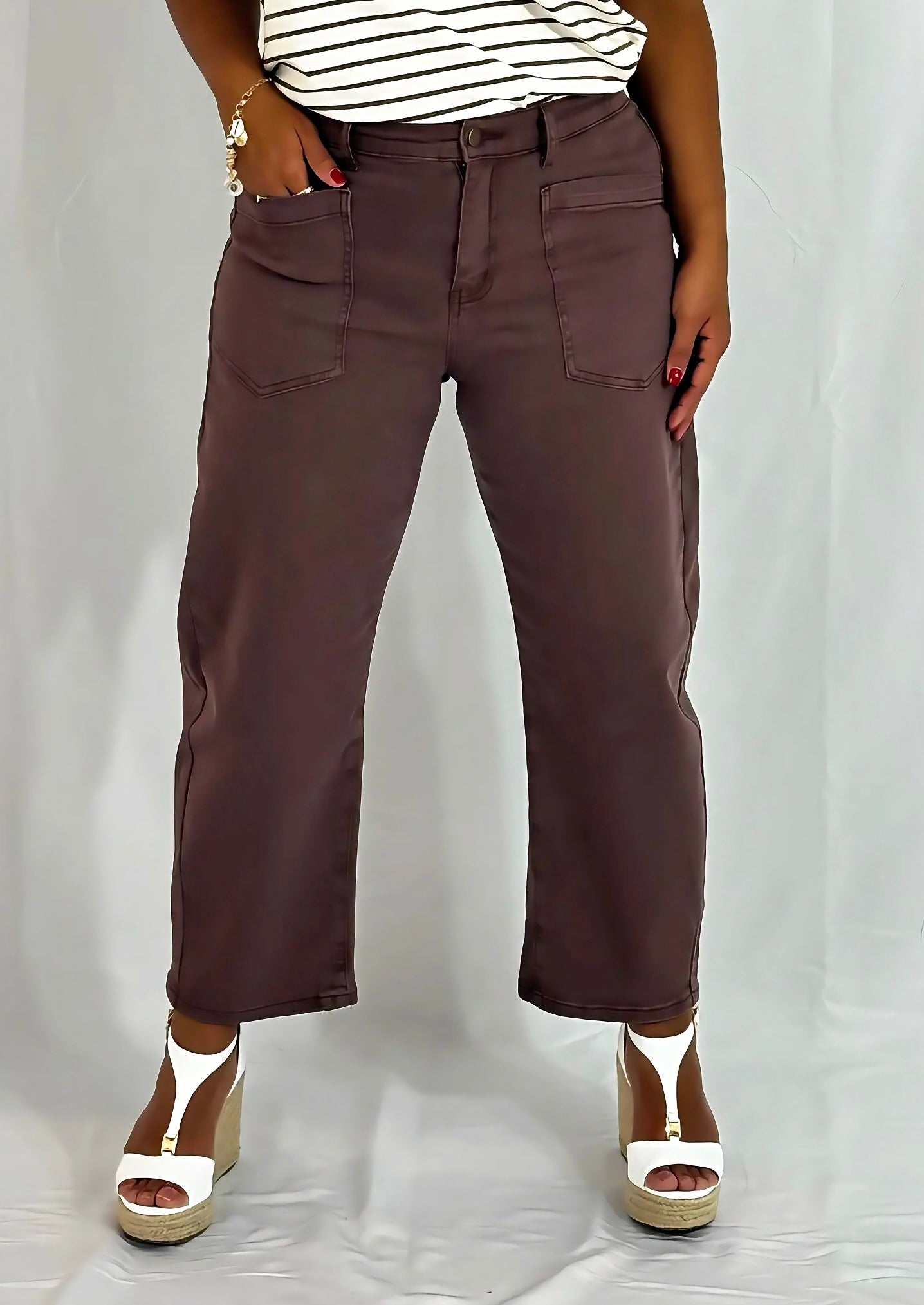 Coffee Solid Barrel Jeans