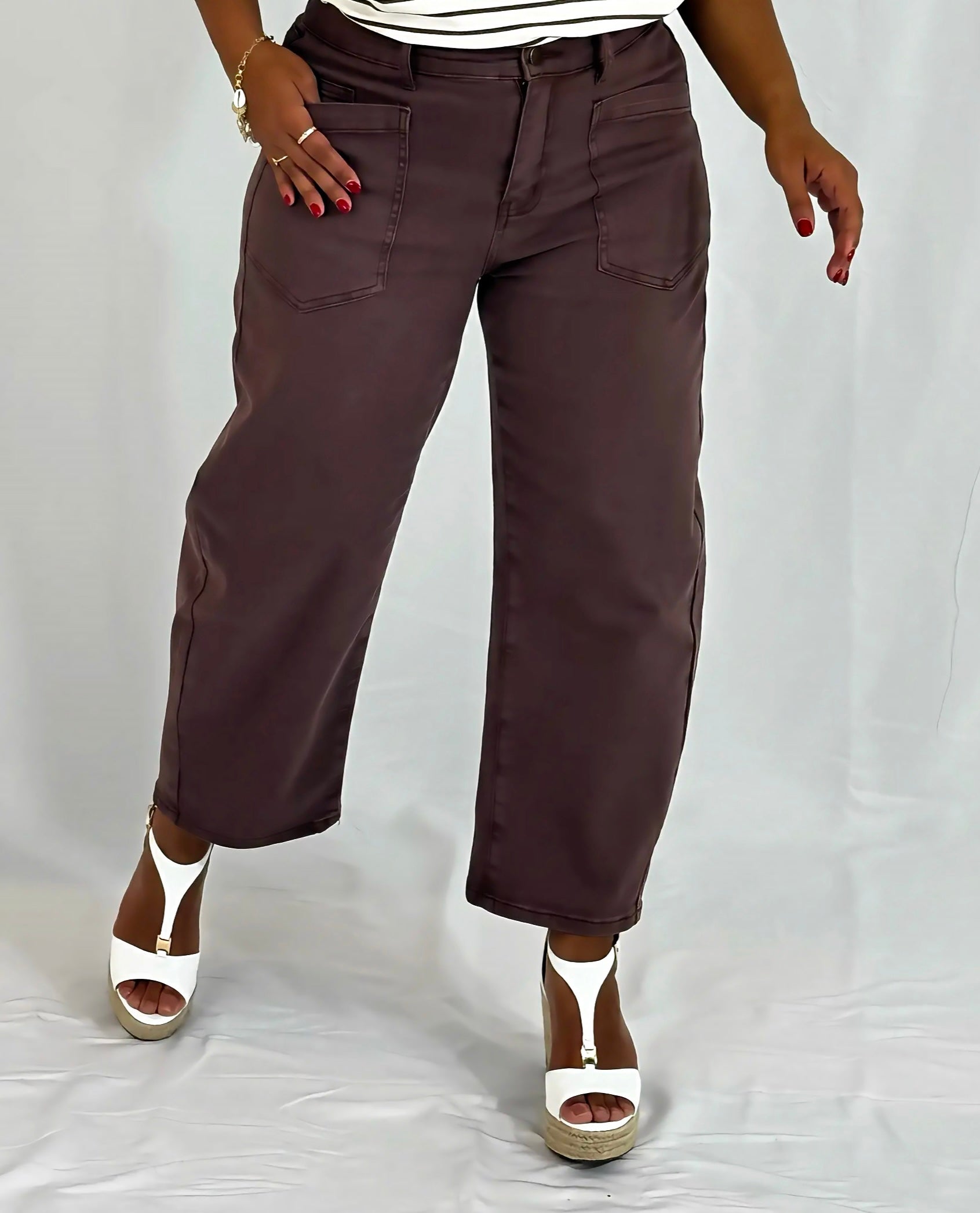 Coffee Solid Barrel Jeans